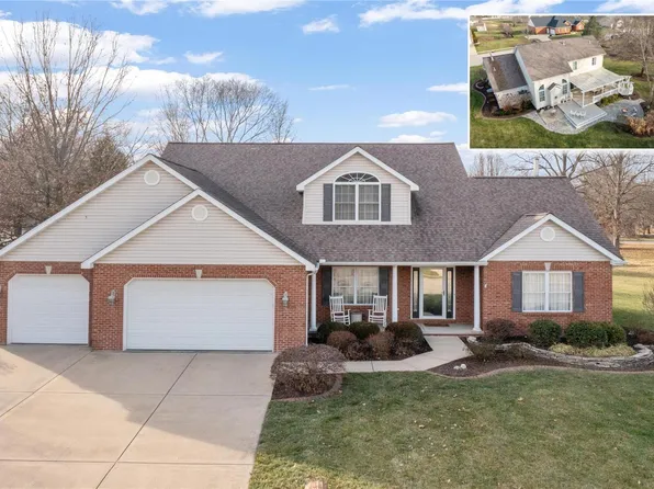 513 N Market St, Mascoutah, IL 62258