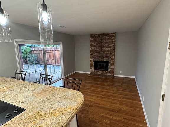 4th image of 1055 Byers St