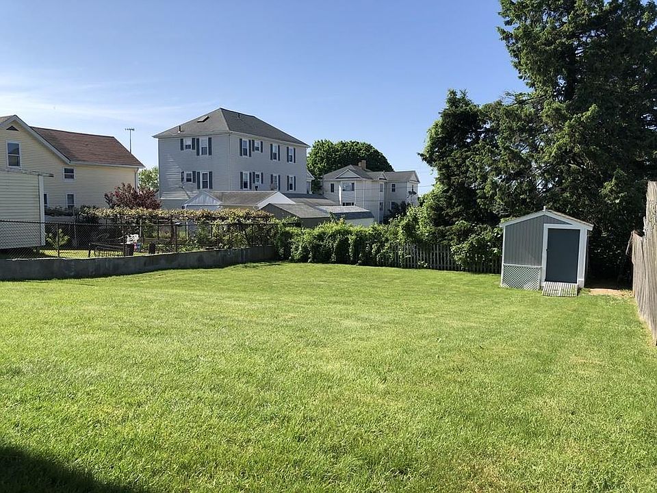 131 Jepson St, Fall River, MA 02723 Zillow
