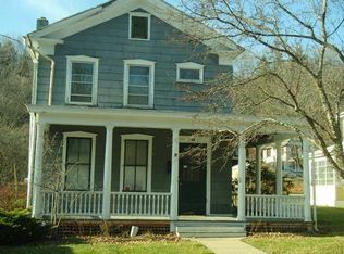 62 Grove St, Cooperstown, NY 13326