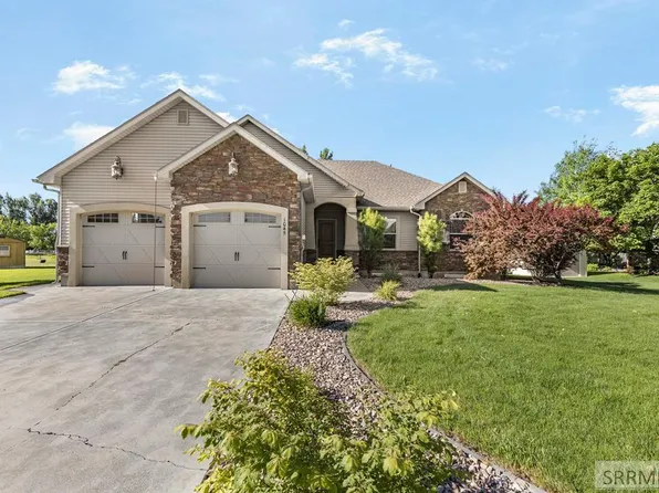 1045 Arctic Willow Dr, Rexburg, ID 83440