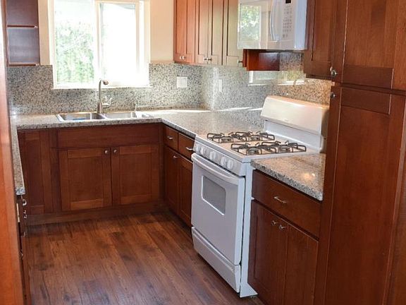 5th image of 1518 Mount Shasta Dr
