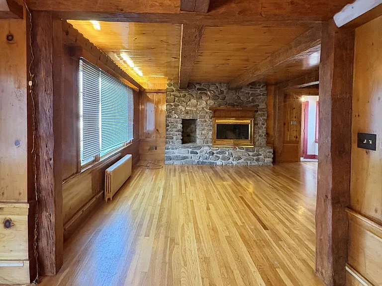 155 Main St #1 — Photo 11