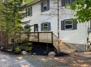 5127 Ash Dr, Pocono Summit, PA