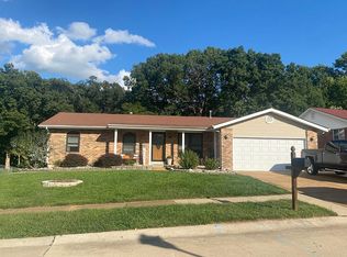 5838 Pierwood Dr, Saint Louis, MO 63129