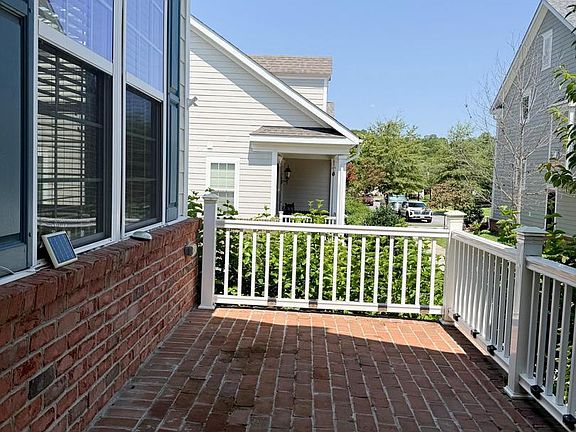 4th image of 57 Steeplechase Dr