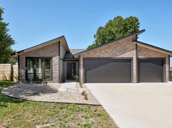 2800 Douglas Cv, Leander, TX 78645