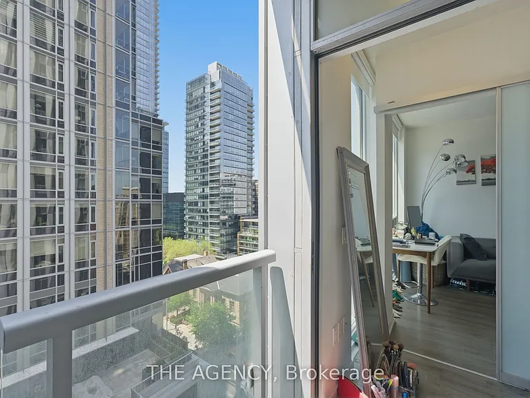 1 Yorkville Ave #804 — Photo 10