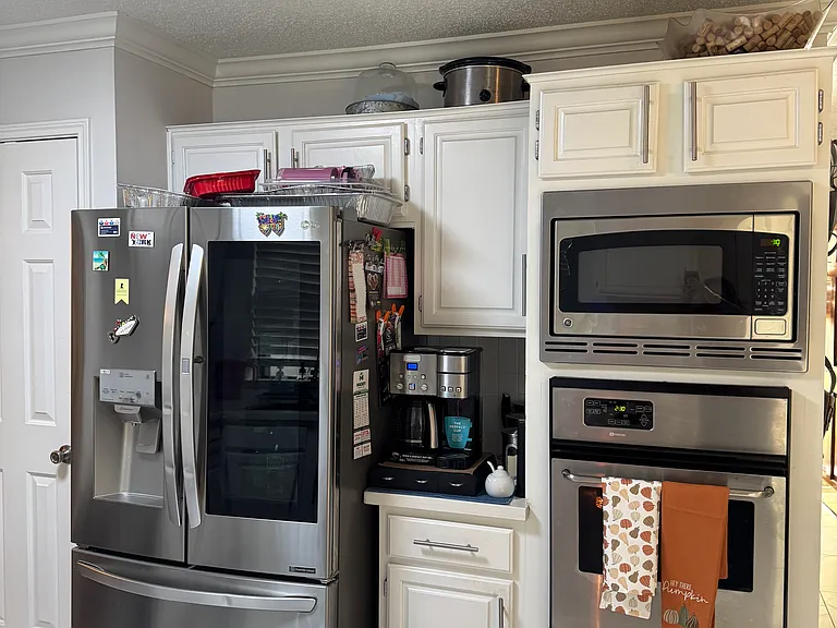 Kitchen with SS appliances