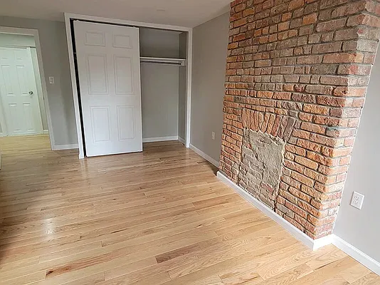 Rented by BLS Realty | media 30