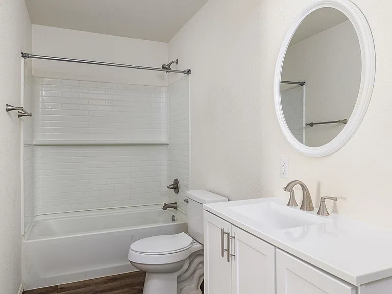 230 S Debus 101b Dr — Photo 8