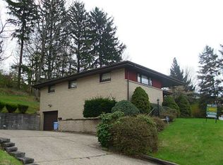 19 Center Ave, Monongahela, PA 15063