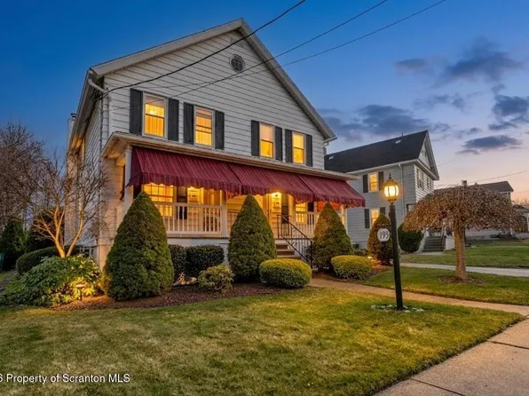 195 Constitution Ave, Jessup, PA 18434