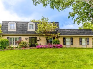 605 E Golf Rd, Libertyville, IL 60048