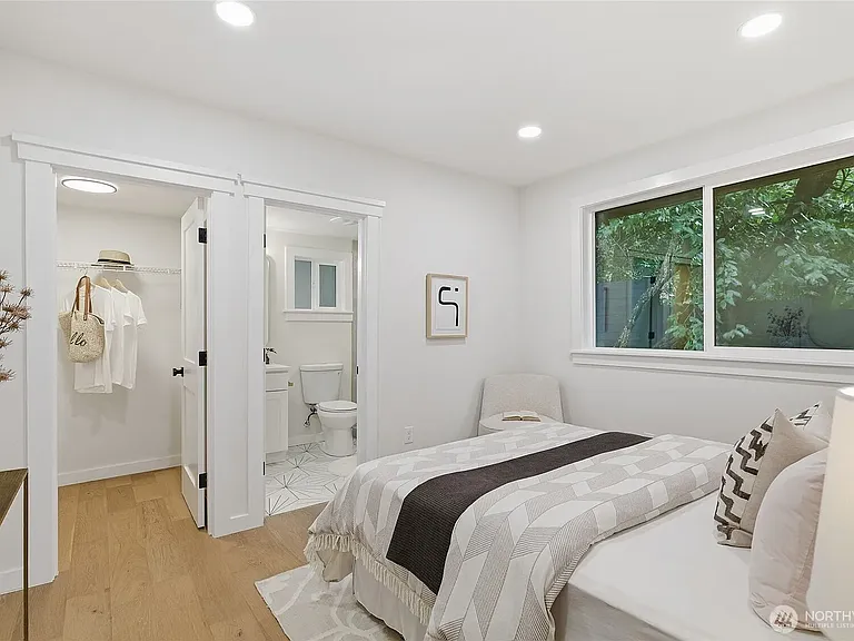 3446 14th Ave W — Photo 23