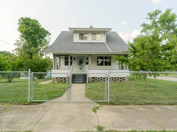 1201 W Mill St, Bloomington, IL 61701