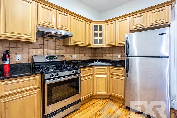 Rented by EXR | media 38