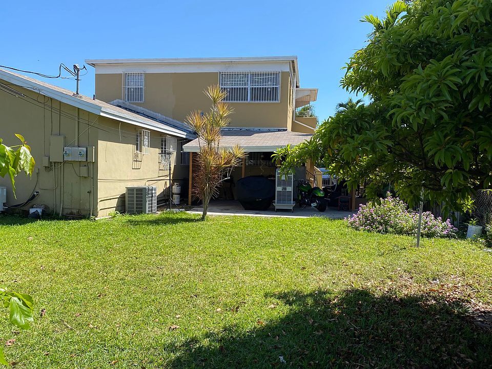 2nd image of 2351 NW 15th St
