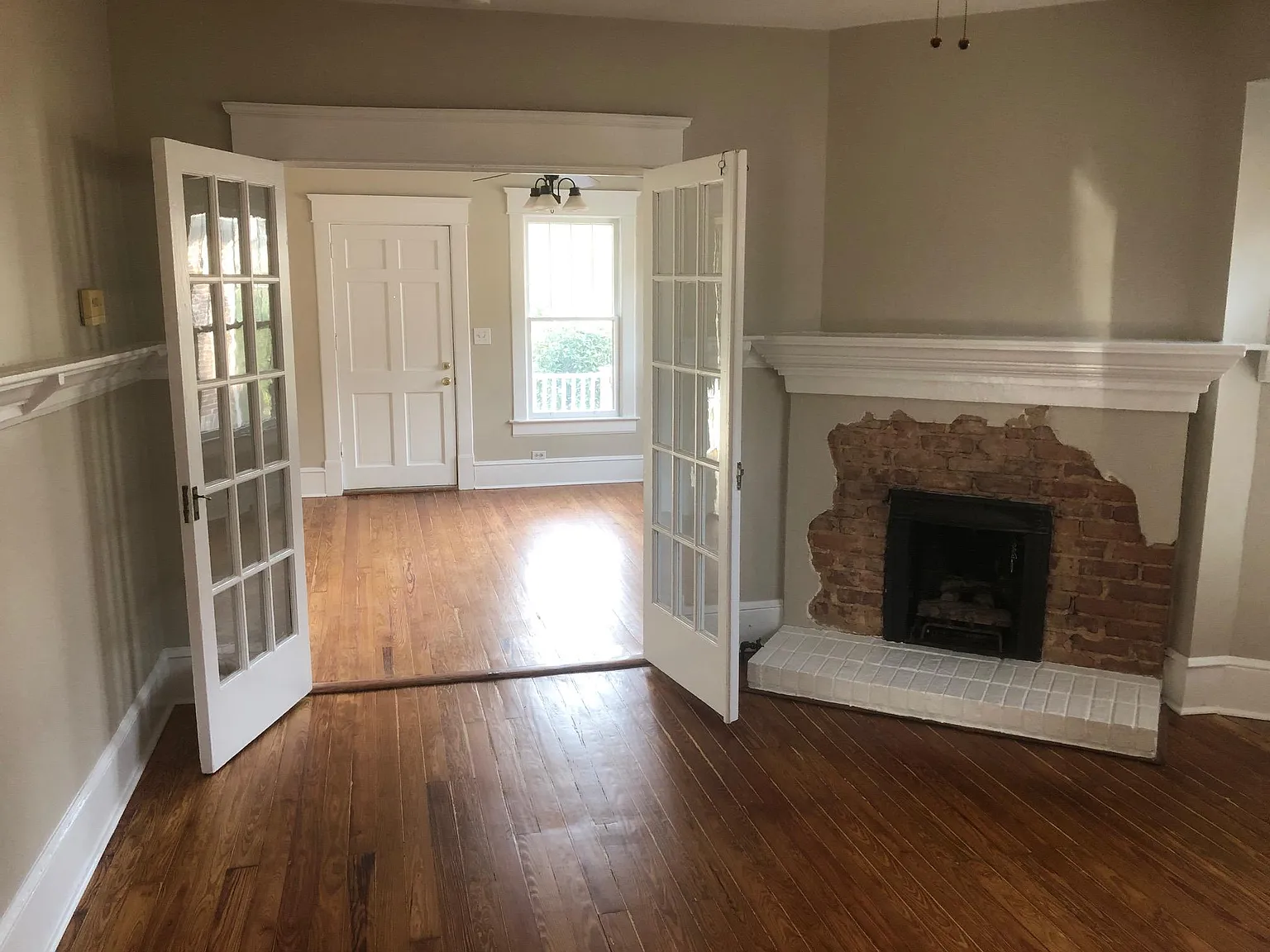 3 bed, 1288 sqft, $2,500 — Photo 3