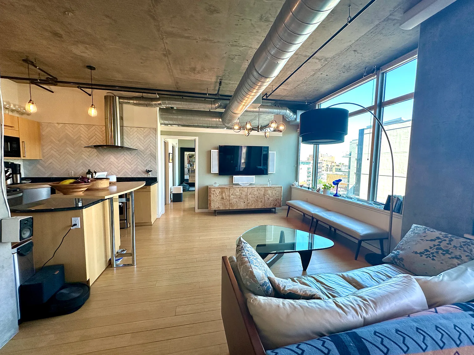 2 bed, 1230 sqft, $3,000 — Photo 1