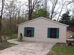 932 55th St, Pullman, MI 49450