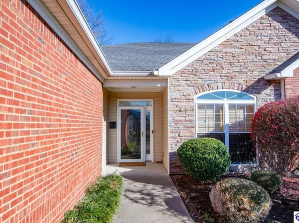 7506 Autumn Pointe Dr, Louisville, KY 40214