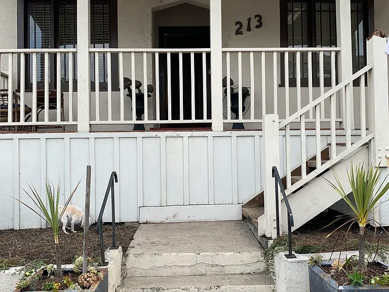 Lighthouse Ave — Photo 9