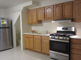 438 Kirkham St, San Francisco, CA 94122