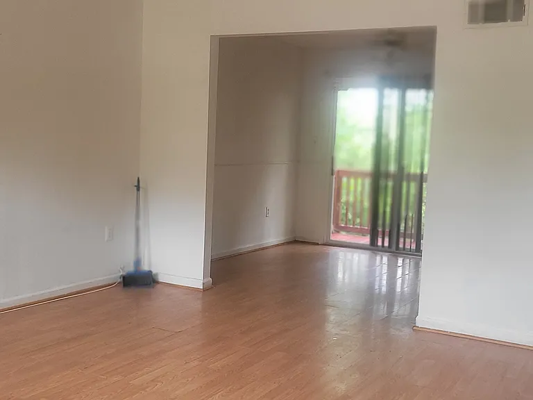 4419 Kentmore Dr — Photo 74
