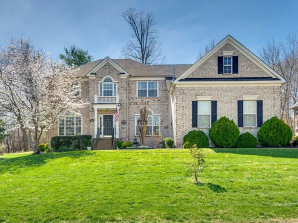 1069 Walnut Bend Ln, Brentwood, TN 37027