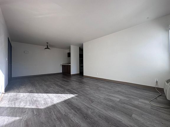 2nd image of 101 Riverview Dr #6
