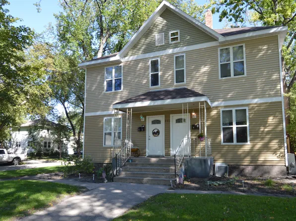 201 Walnut St., 201 Walnut St APT 4, Grand Forks, ND 58201