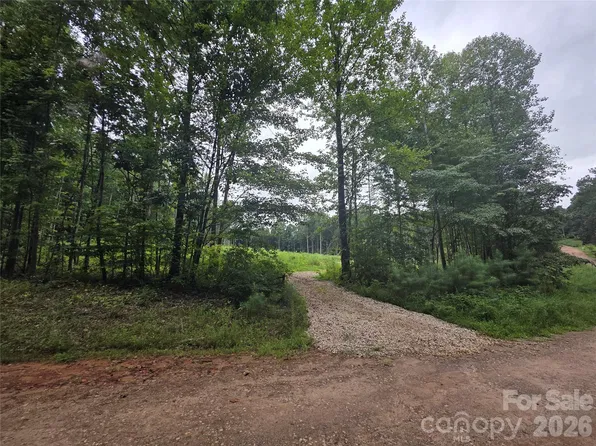 274 Deerchase Cir, Statesville, NC 28625