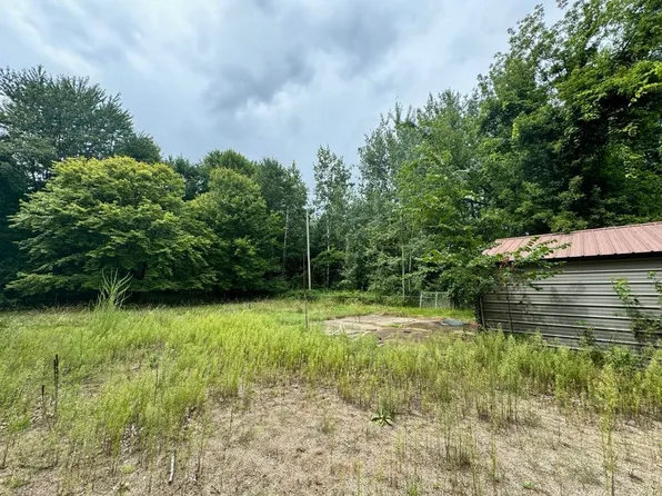 13350 Nichols Rd, Burt, MI 48417