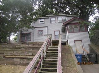 912 Kirkwood Ave, Des Moines, IA 50315