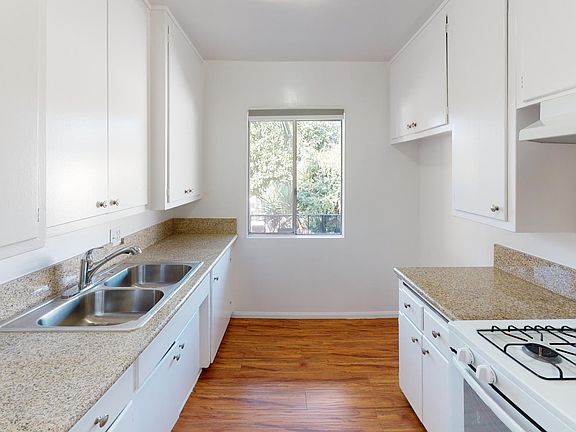 4th image of 501 E Live Oak Ave APT 203