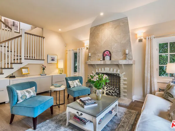 9025 Ashcroft Ave, West Hollywood, CA 90048