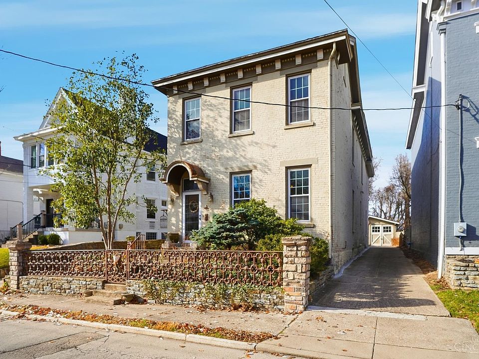 2711 Hackberry St, Cincinnati, OH 45206 | Zillow