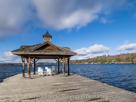 2nd image of 3876 Muskoka Rd #118-W9