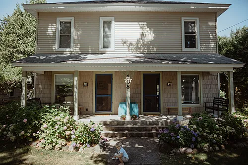 108 W 6th St Photo 1 108 W 6th St Photo 1
