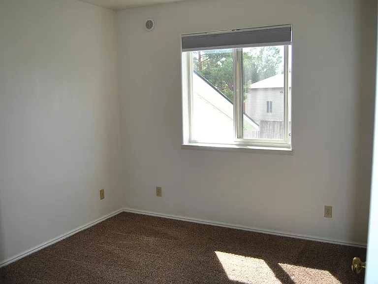 1900 S Ammon Rd #2 — Photo 6