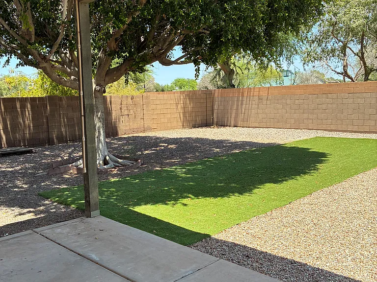 1141 N Joshua Tree Ln — Photo 17