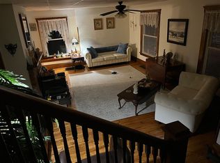 210 E King St, Chardon, OH 44024