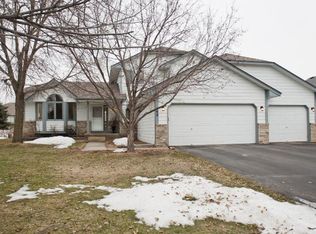 463 Lonesome Pine Trl, Lino Lakes, MN 55014