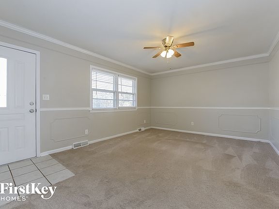 3rd image of 4916 Saville Ct