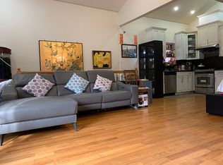 231 Bay 34 St #3A, Brooklyn, NY 11214