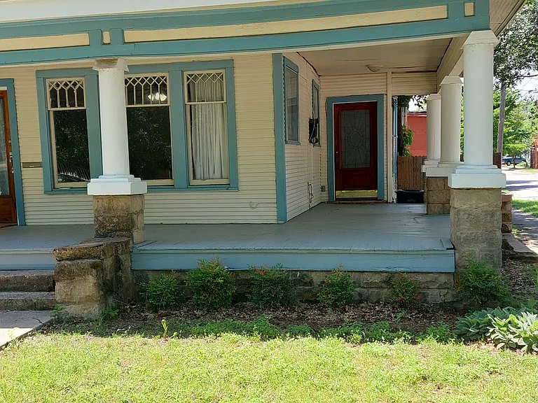 1800 Alston Ave #B — Photo 1