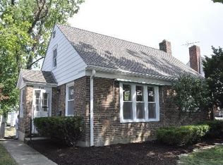 719 Norfolk Ave, Westchester, IL 60154