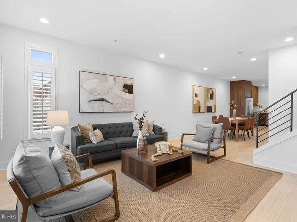 740 S Columbus Blvd Unit 50, Philadelphia, PA 19147