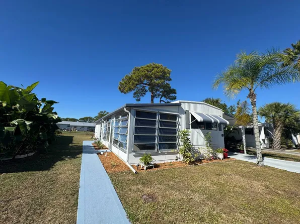 218 W Erie Dr, Fort Pierce, FL 34946